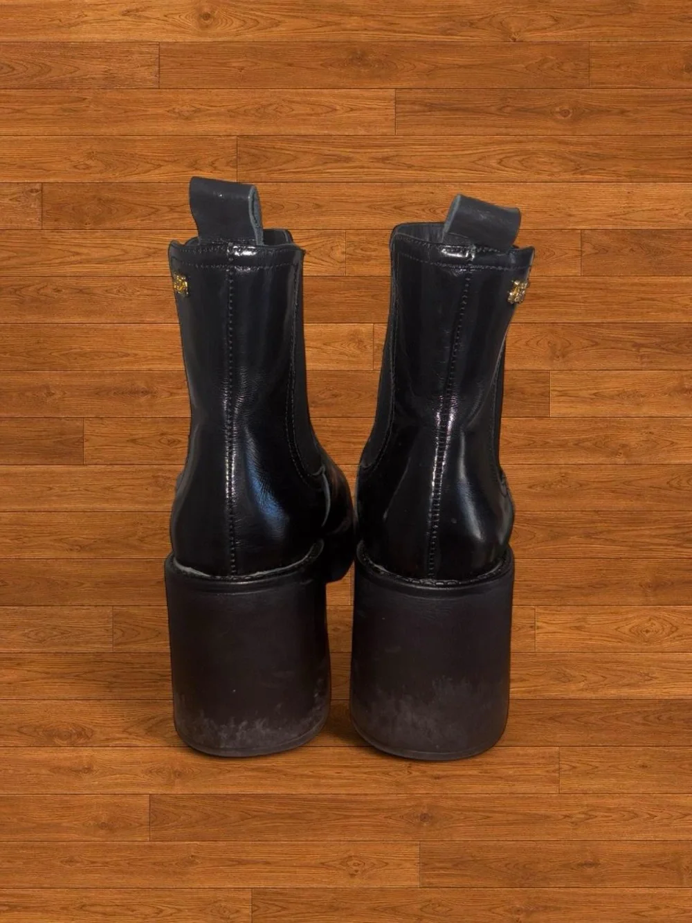 Men's Black Leather Pull-On Chelsea Boots